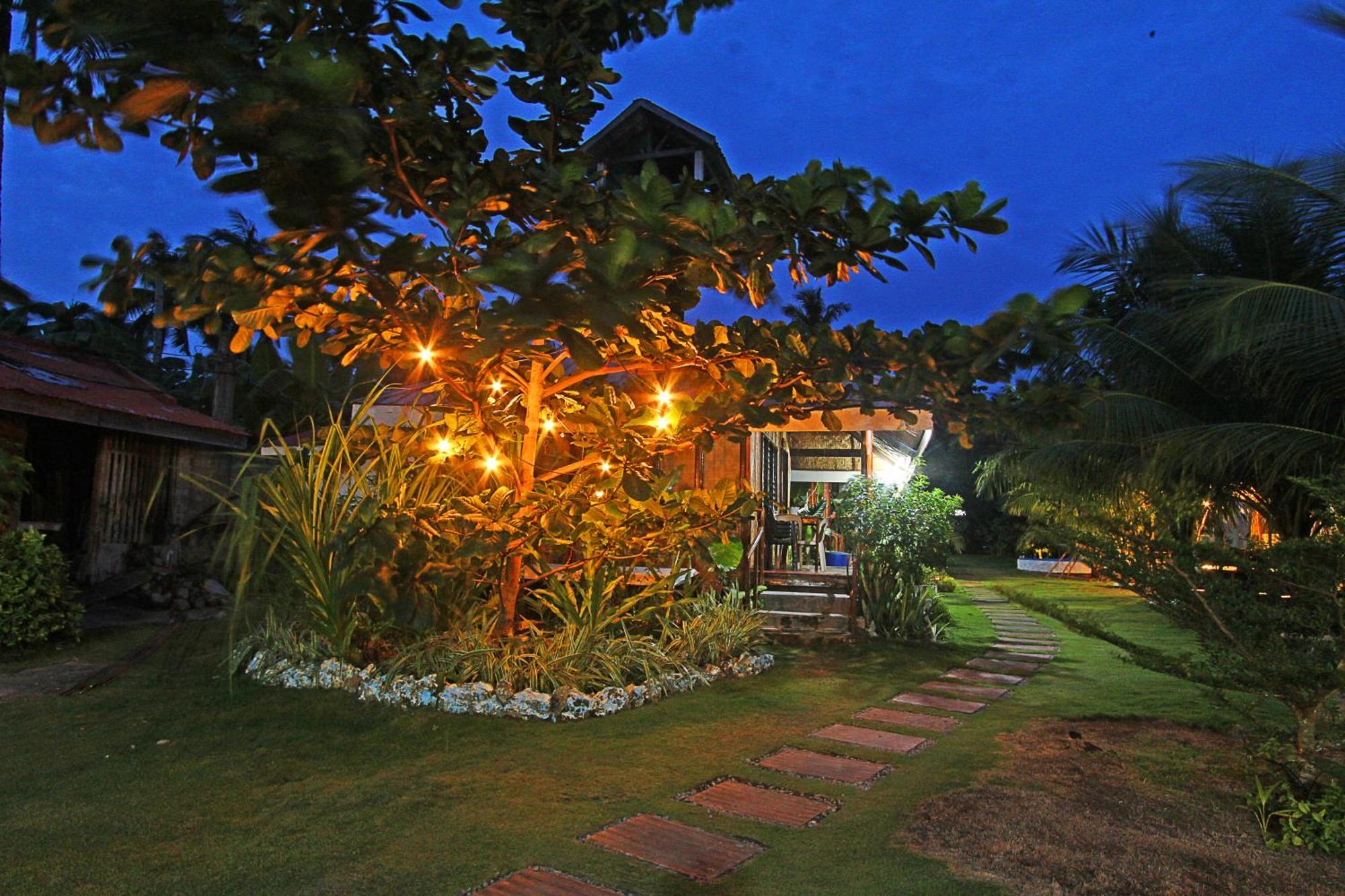 Villa Consolacion Resort 卢纳将军城 外观 照片