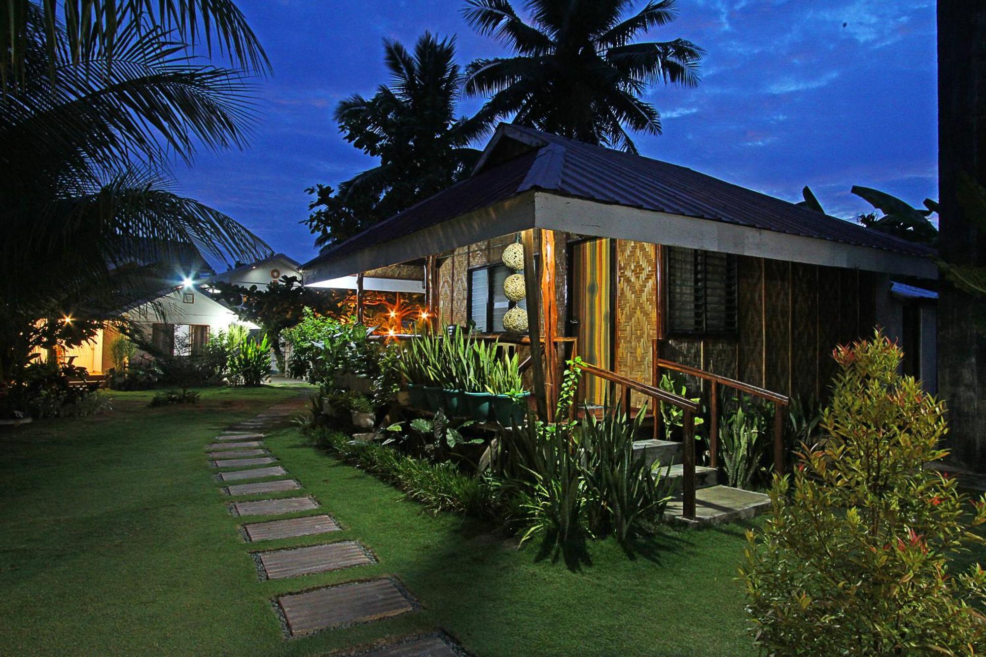 Villa Consolacion Resort 卢纳将军城 外观 照片