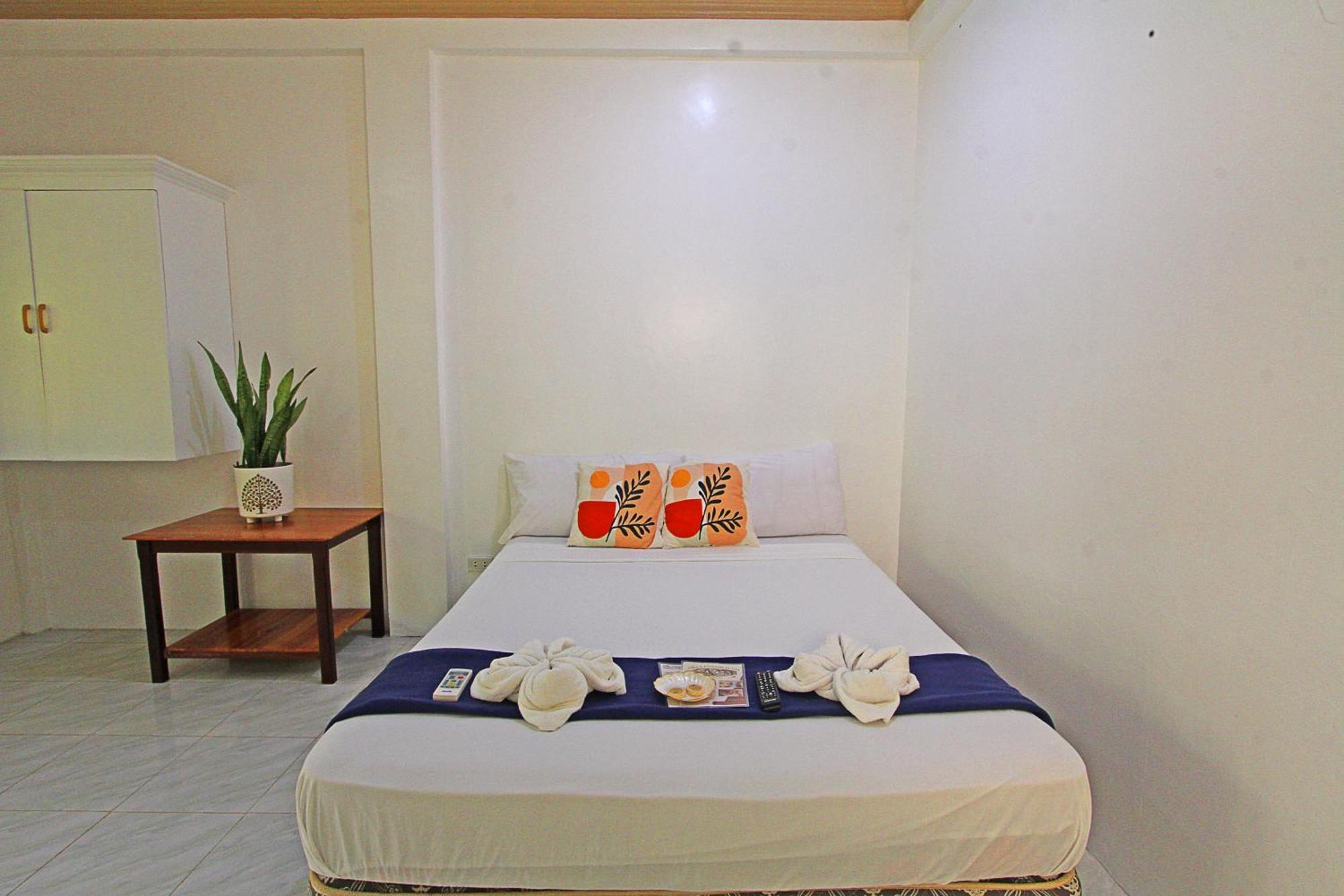 Villa Consolacion Resort 卢纳将军城 外观 照片