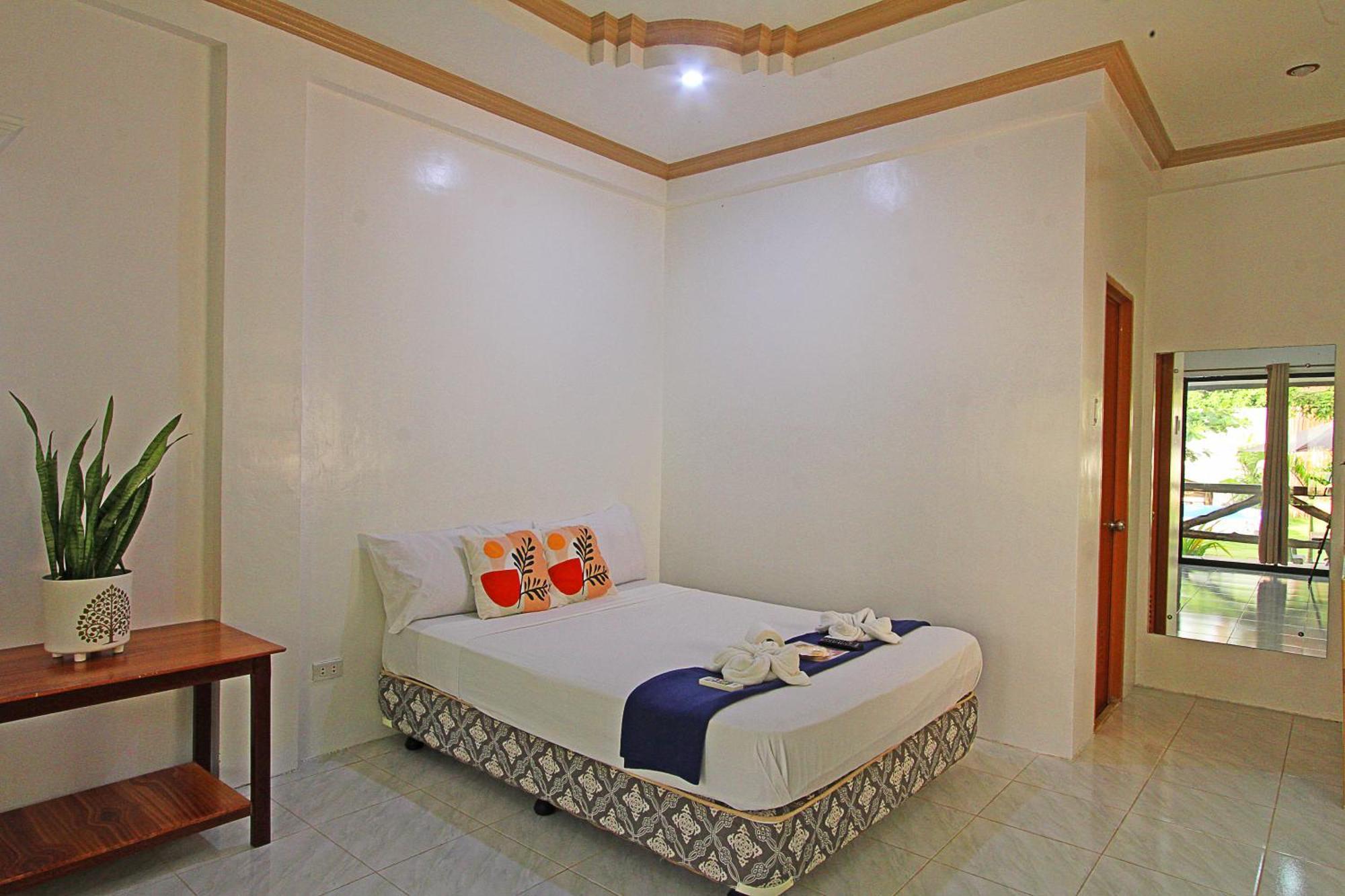Villa Consolacion Resort 卢纳将军城 外观 照片