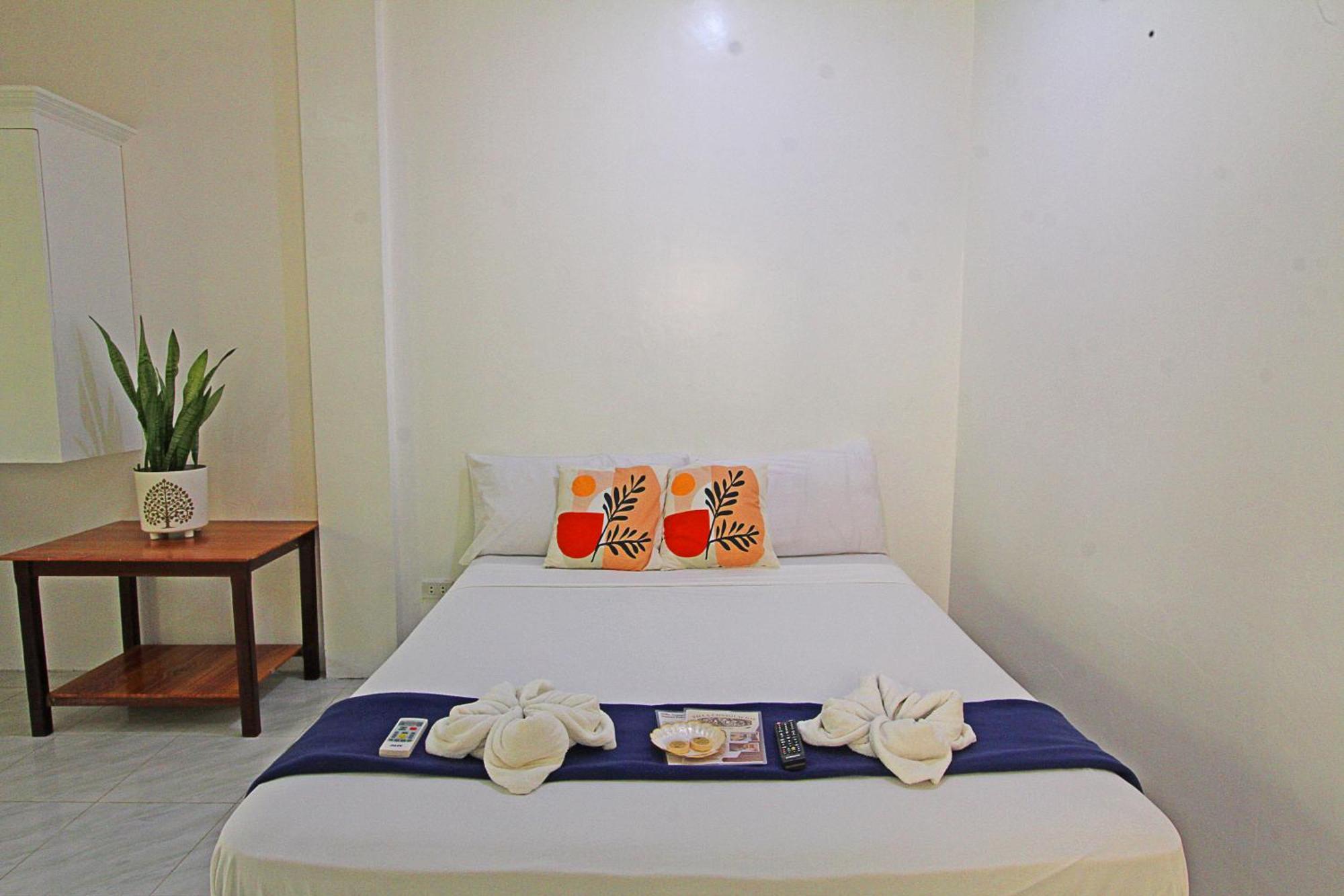 Villa Consolacion Resort 卢纳将军城 外观 照片